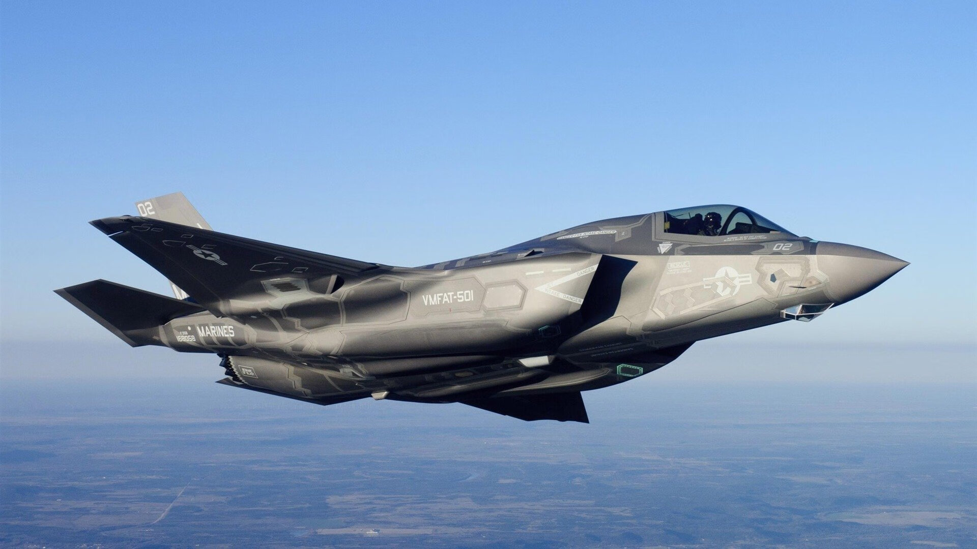 球场上的“明星救星”:那些在关键时刻挺身而出的球员,明星球员篮球